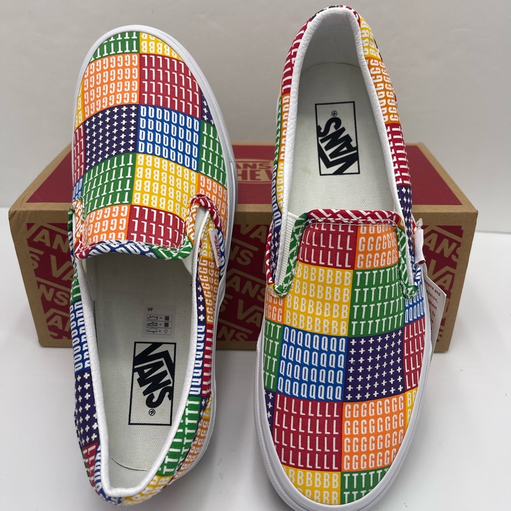 Vans Men’s Multicolor Classic Slip-On (Pride) Multi/True White Sneakers - Picture 5 of 16